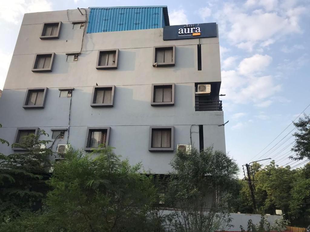 Hotel Aura Inn إندور المظهر الخارجي الصورة