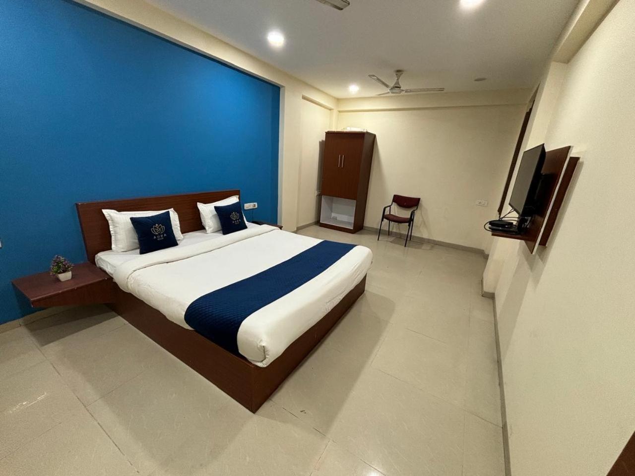 Hotel Aura Inn إندور المظهر الخارجي الصورة